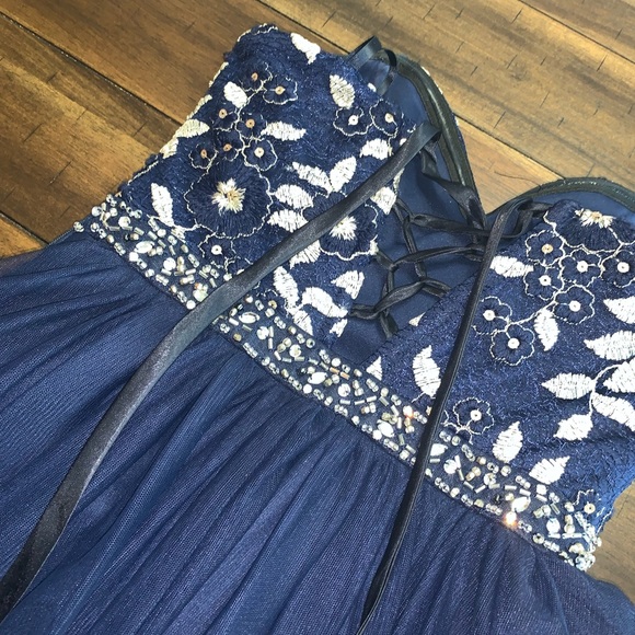 Prom/homecoming dress - Picture 7 of 8